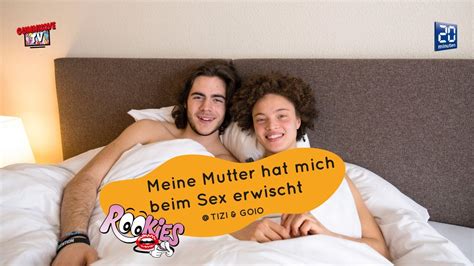 beim blasen erwischt|Deutsche Reife Hausfrauen Schlucken Sperma Bei Creampie.